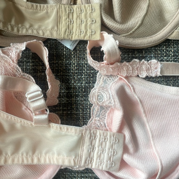 Breezies Bra 34C - Picture 3 of 4